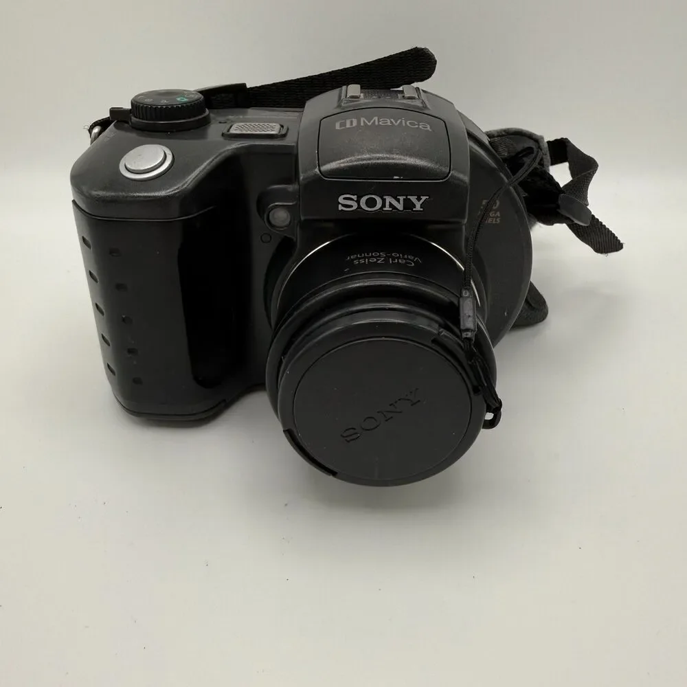 Sony CD Mavica MVC-CD500 5.0MP Digital Camera - untested